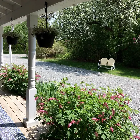 Coach Stop Inn-2
